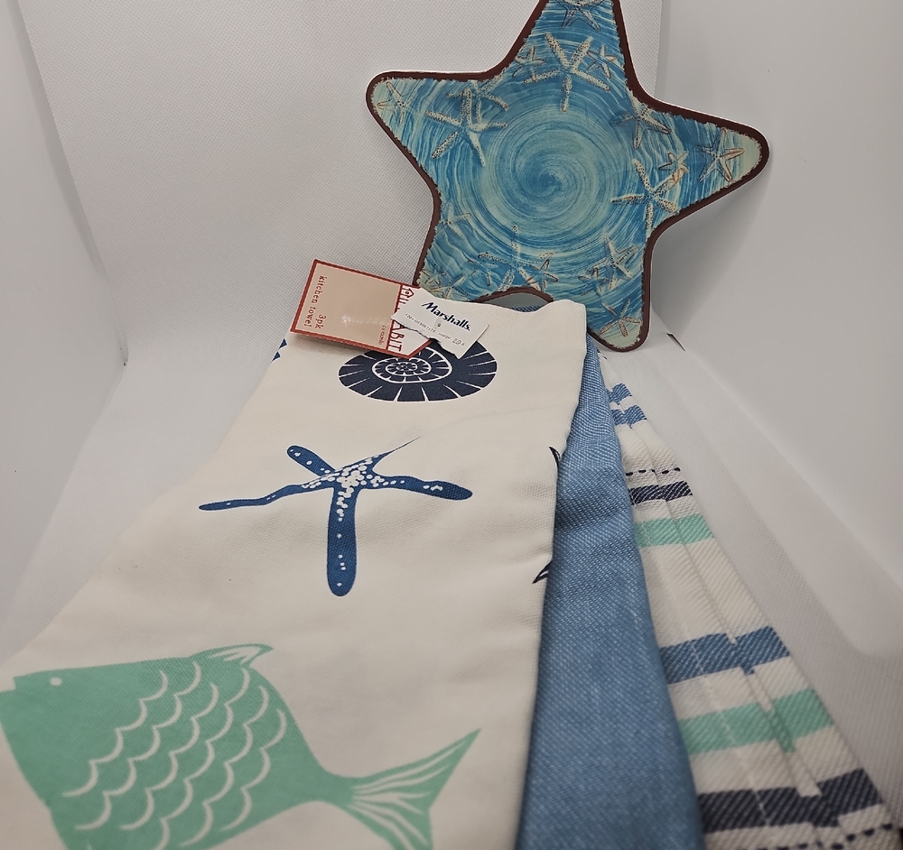 Inhabit Starfish and Fish Patterned Kitchen Towel Set